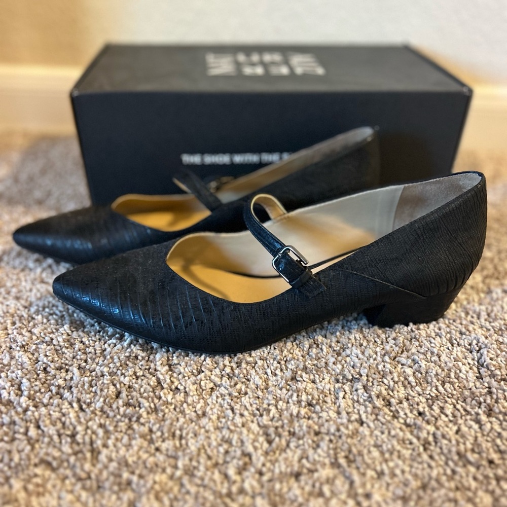 Naturalizer Florencia Pointed Toe Mary Jane